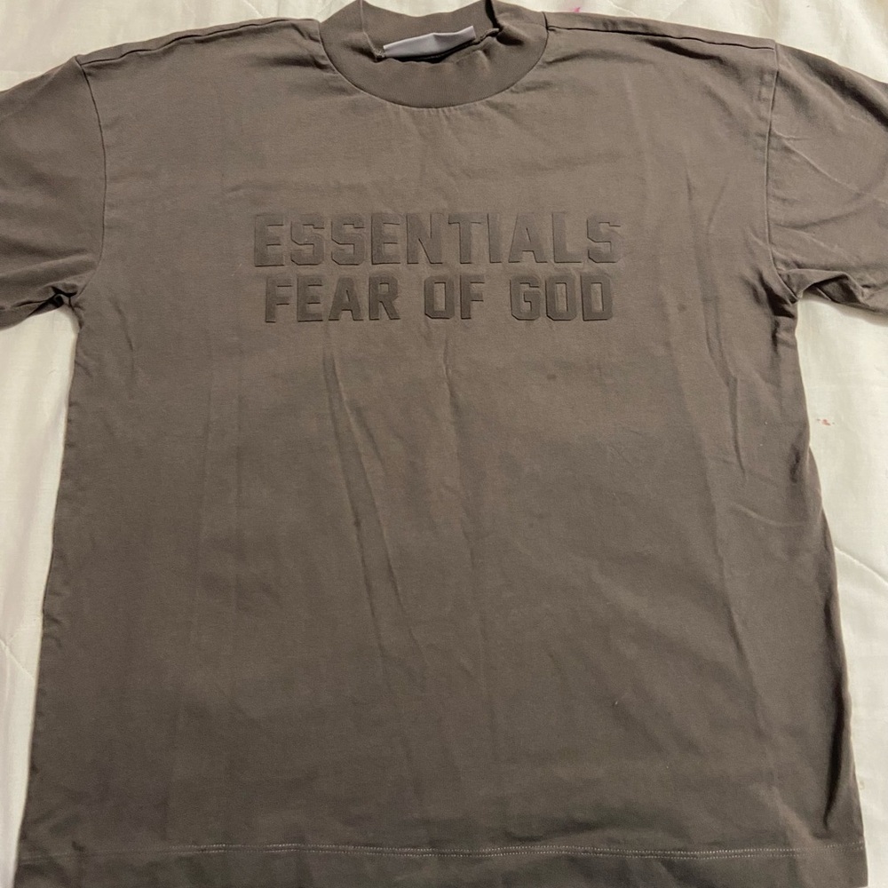 ESSENTIALS: Fear of God- Tee-Shirt